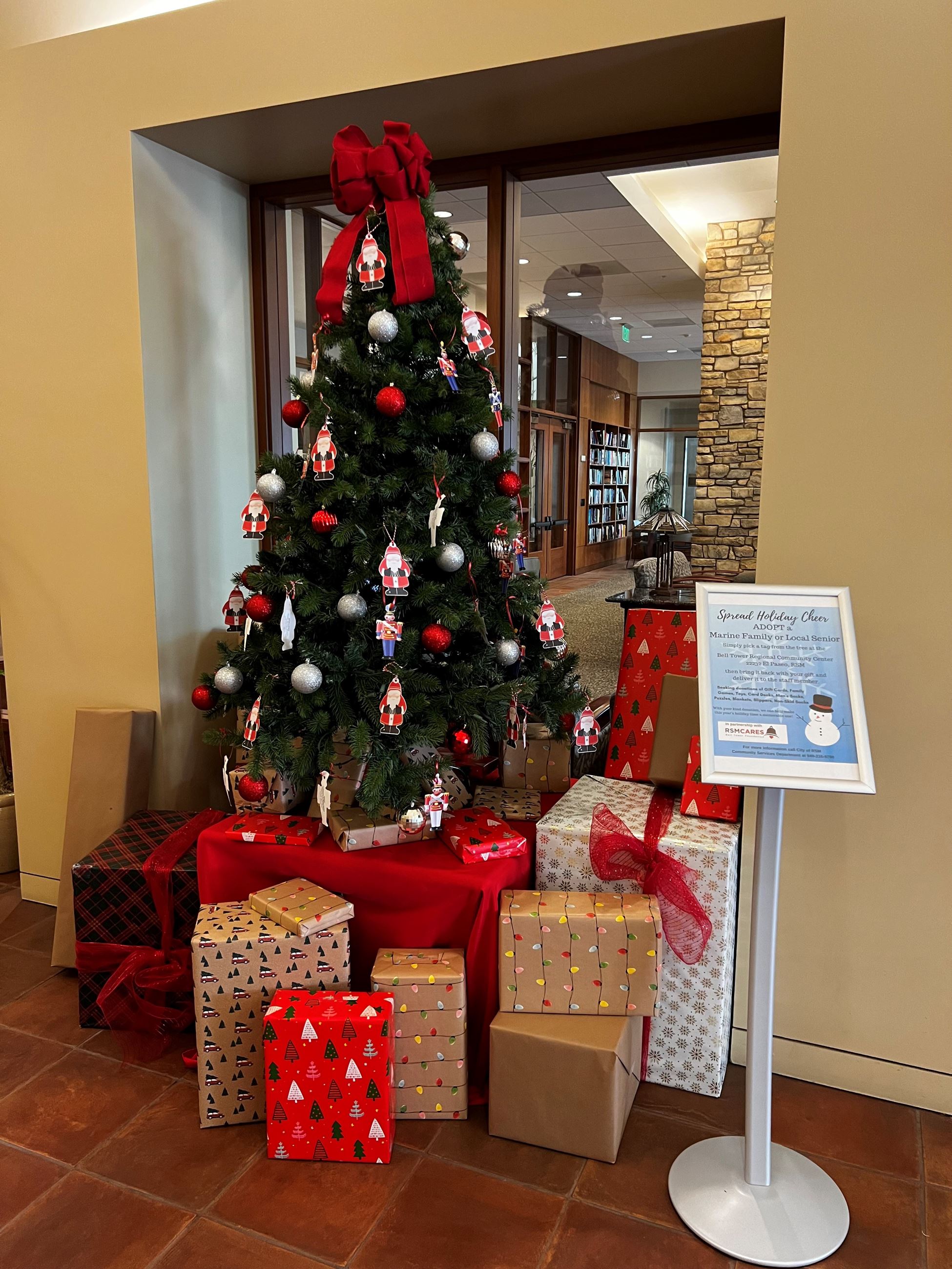 Photo of Holiday Cheer Christmas Tree 